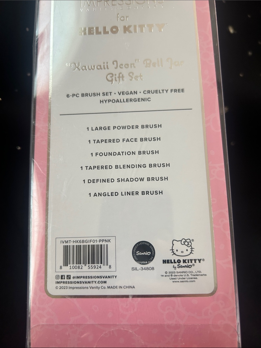 Hello Kitty Pink 6-Piece Makeup Brush Gift Set - Picture 2 of 2
